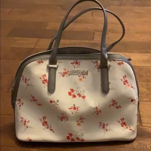 Kenneth Cole Handbag